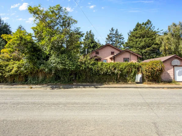 3556 Summer St, Eureka, CA 95503