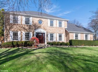 919 Rockbridge Rd, Naperville, IL 60540