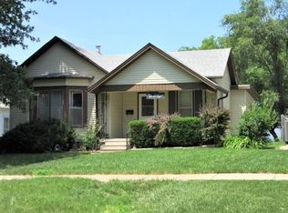 1008 Market St, Beatrice, NE 68310