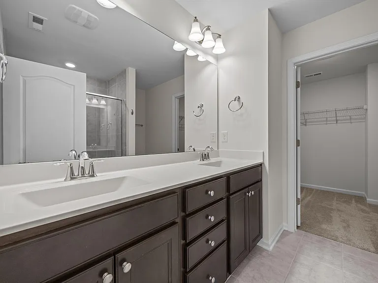 1128 Brickfield Dr — Photo 30