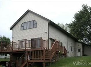 10118 King Rd, Davisburg, MI 48350