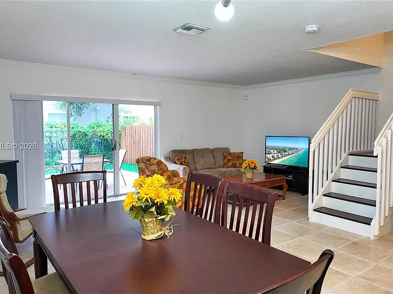 11432 NW 48th Ter — Photo 4
