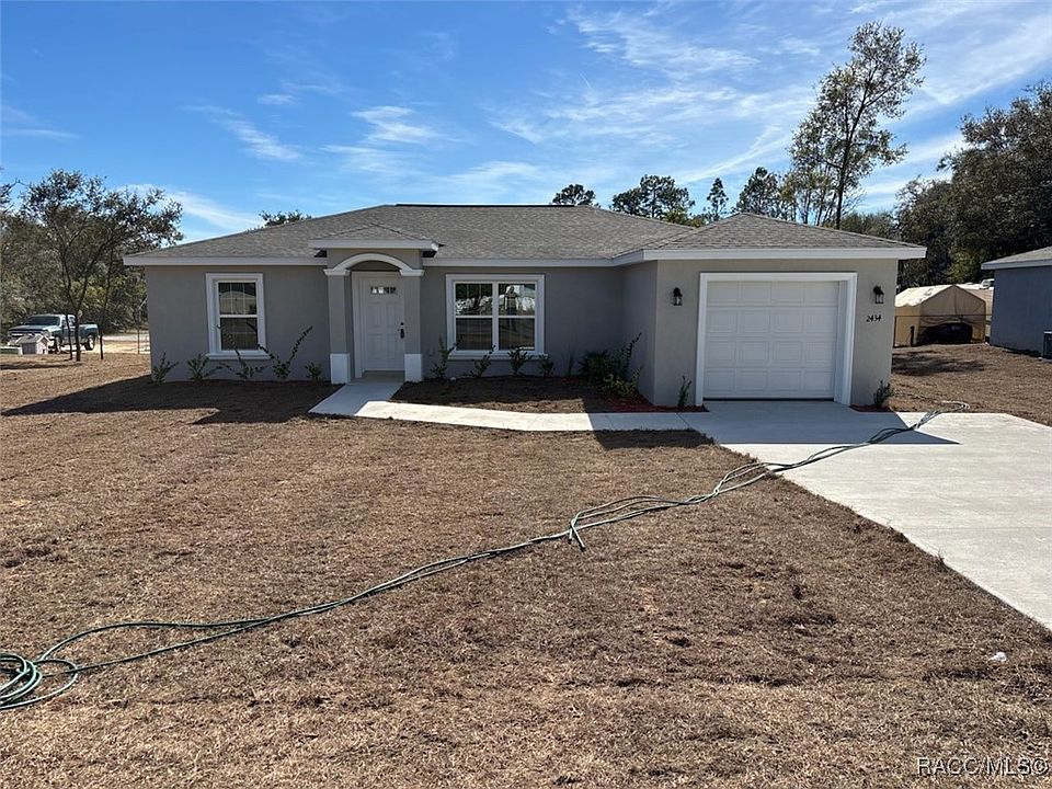 1st image of 2434 W Menores Dr