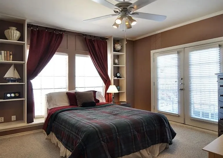 4405 Bowser Ave #205 — Photo 12