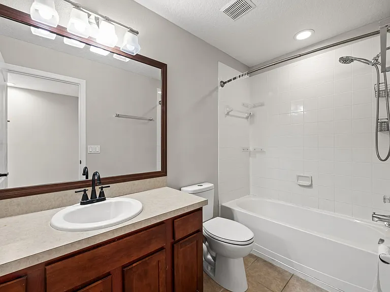1752 Portcastle Cir — Photo 45