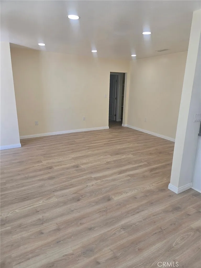 3 bed, 1112 sqft, $3,600 — Photo 3