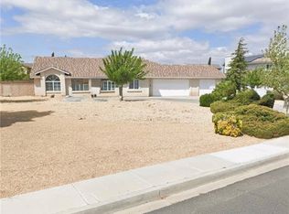 13250 Ivanpah Rd, Apple Valley, CA 92308