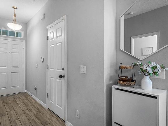 4th image of 610 Fortanini Cir