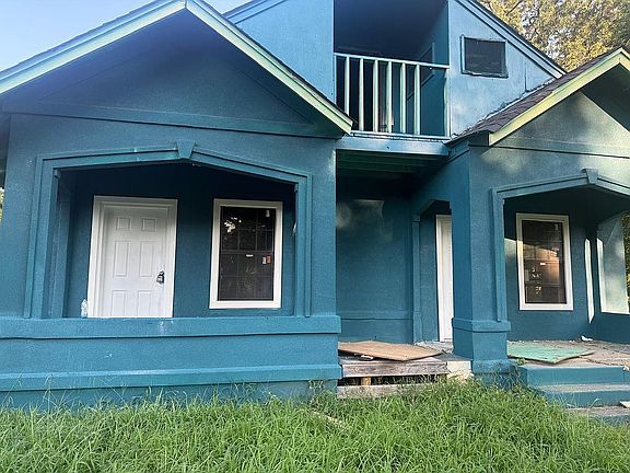 3rd image of 1123 Rozelle St