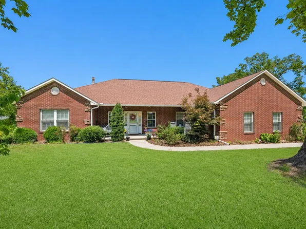 204 Lakeshore Dr, Vinita, OK 74301