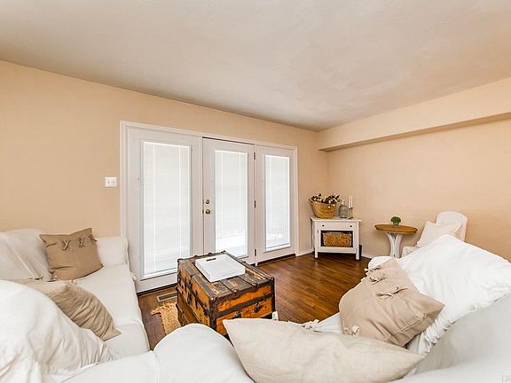 4th image of 601 Dave Creek Pkwy APT 99