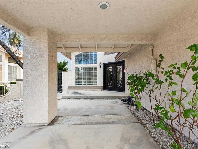 3402 Classic Bay Ln — Photo 4
