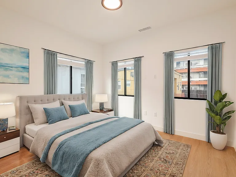 351 S Catalina St #353-1/2 — Photo 5