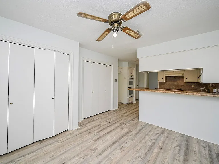 7735 Quail Meadow Dr — Photo 14