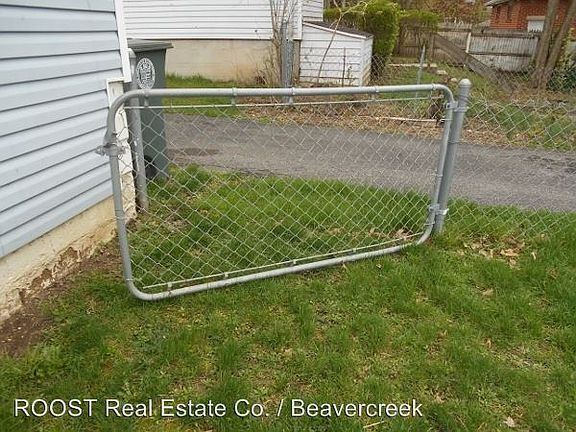 4th image of 3317 Wayne Ave