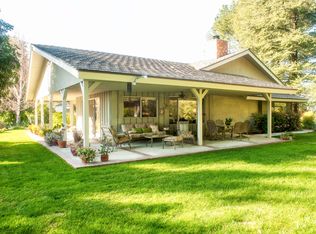 24140 Lupin Hill Rd, Hidden Hills, CA 91302