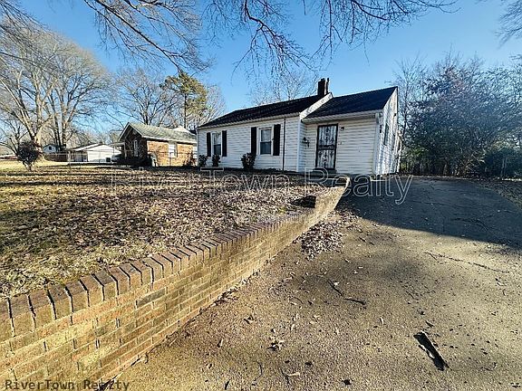 2nd image of 1706 Combs St