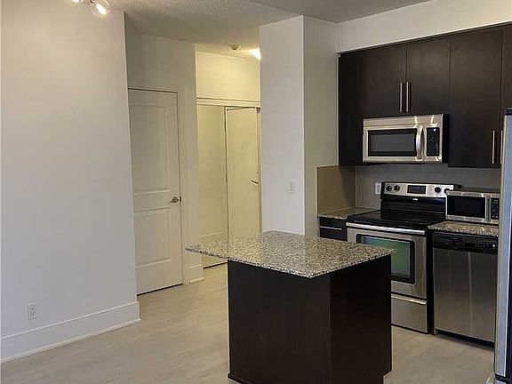 3rd image of 330 Burnhamthorpe Rd W #2707