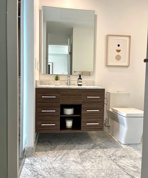 488 University Ave #4106 — Photo 38