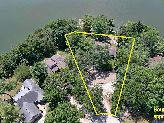 4th image of 58 Oak Dale Ct