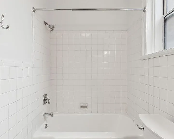 10 Montgomery — Photo 100