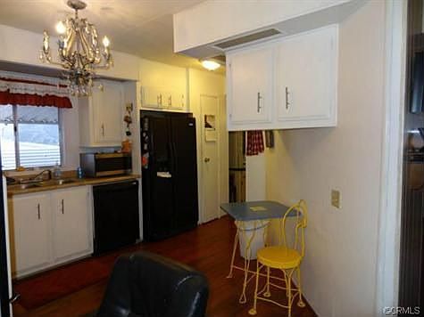 5th image of 35218 Fir Ave Space 7