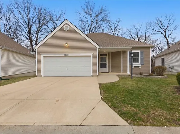 13464 W 126th Ter, Overland Park, KS 66213
