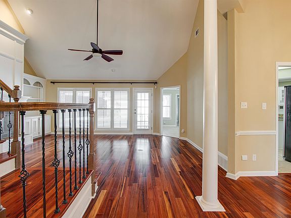 3rd image of 8796 E Plantation Oaks Dr