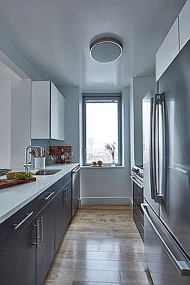 3rd image of 4705 Center Blvd APT 209