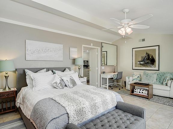 4th image of 6838 Country Club Dr