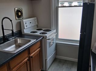 430 King St APT 2, Pottstown, PA 19464