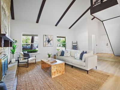 2103 Via Del Norte, Carrollton, TX, 75006