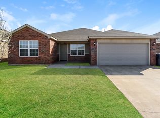 11428 SW 25th Ter, Yukon, OK 73099
