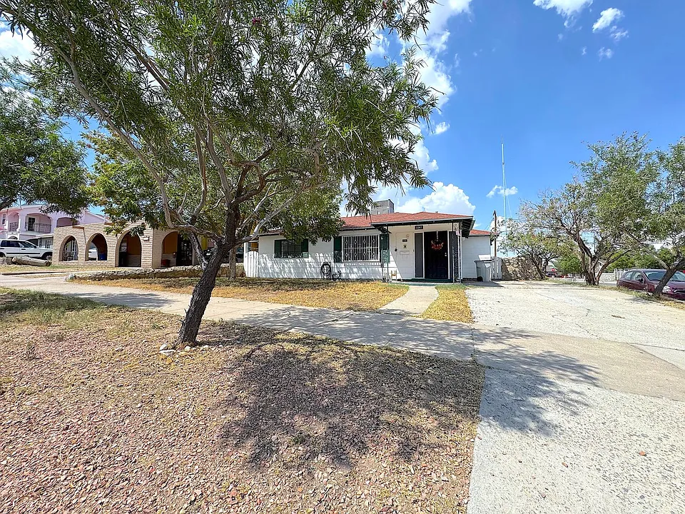 3341 Taylor Ave