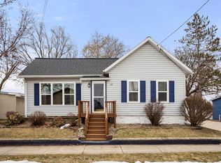 722 Oviatt St, Kaukauna, WI 54130