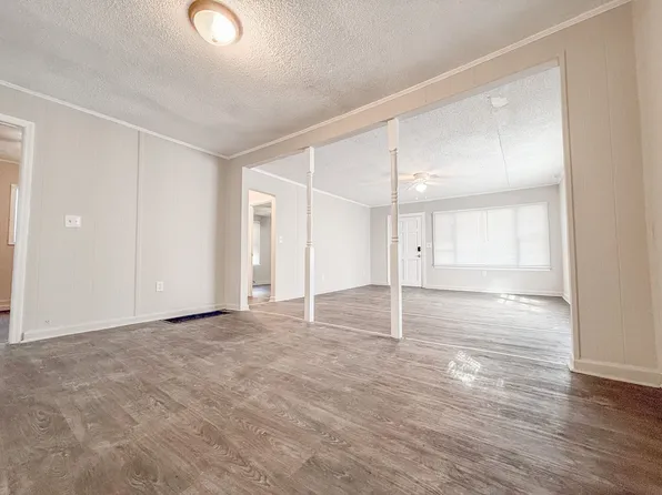 2203 Eleanor Dr, North Charleston, SC 29406