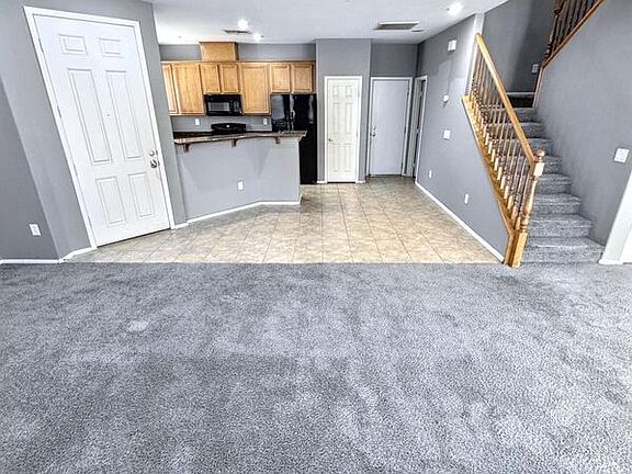 3rd image of 3916 Sweet Pine St Unit 102