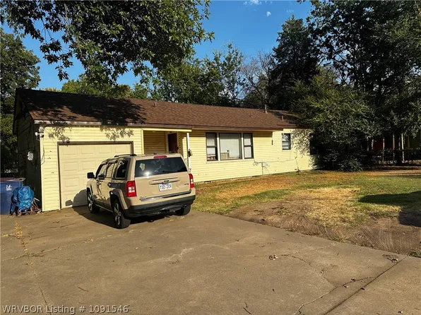 2416 2418/2420 N 52nd St, Fort Smith, AR 72904