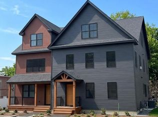 48 Main St, Exeter, NH 03833
