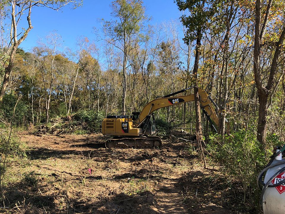 2nd image of 2400 Riceland Rd