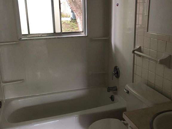 3rd image of 222 Klee Ave APT D