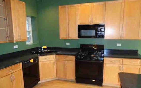 5th image of 1526 W Birchwood Ave APT 3E