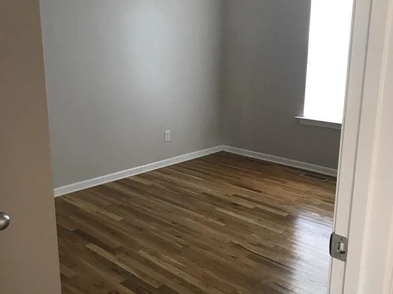 112 Bundy Ct — Photo 10