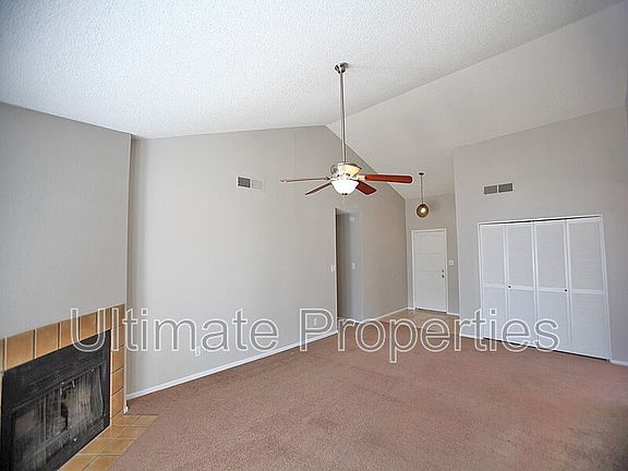 4th image of 1803 W Barrow Dr