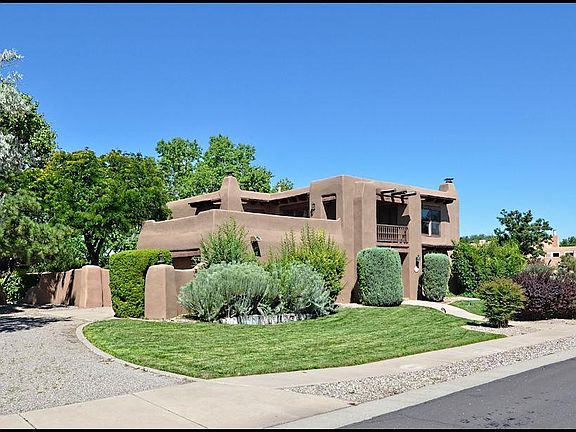 2nd image of 3628 Mateo Prado NW