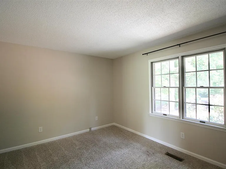 85 Turtle Point Rd — Photo 8