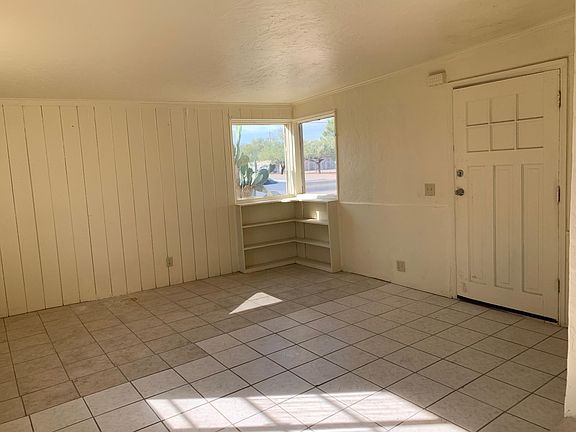 4th image of 2526 N Columbus Blvd Unit 1