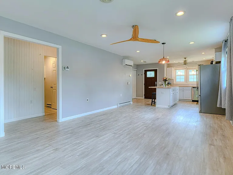 35 Auburn St #54B — Photo 4