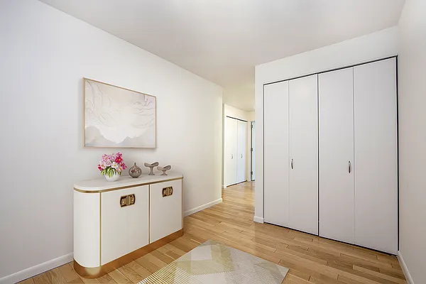Rented by Voro NYC | media 23