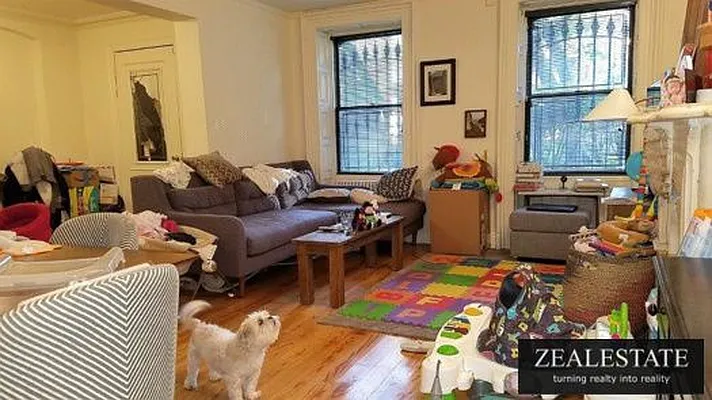 Rented by ZealEstate Group Inc | media 41